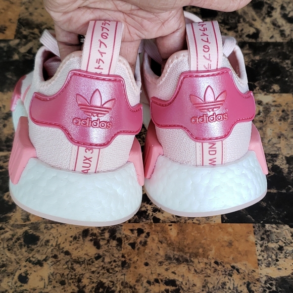 Rare ADIDAS NMD R1 Icey Pink Sneakers NWT - Size 7 - Picture 10 of 15